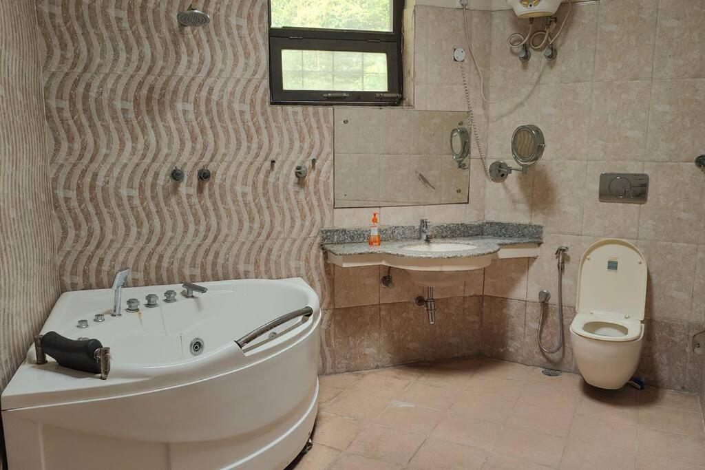 Basti House - Boutique Homestay Lucknow Esterno foto